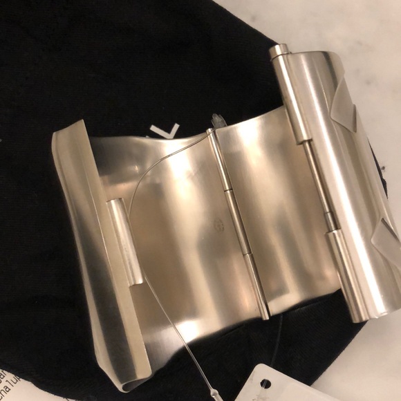 AUTHENTIC Chanel Sky Mirror Bangle - Picture 7 of 10